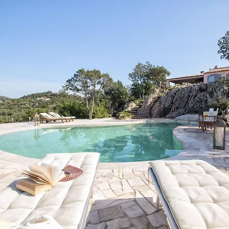 La Giulia Porto Cervo By Interhome 아르자케나