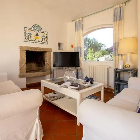 La Giulia Porto Cervo By Interhome 아르자케나